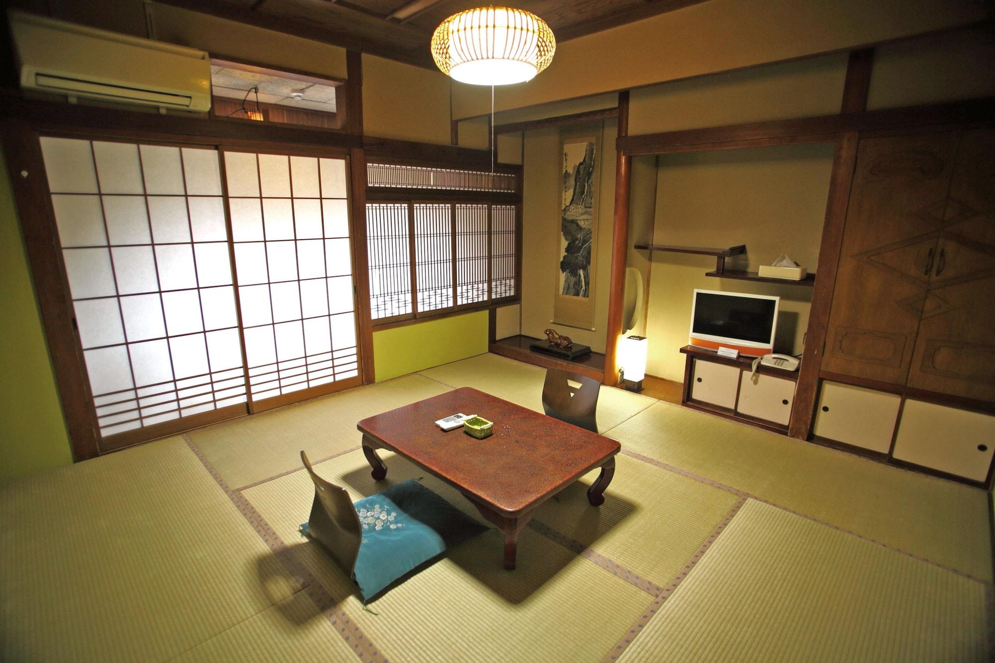中央館　清水屋旅館 長野市 エクステリア 写真
