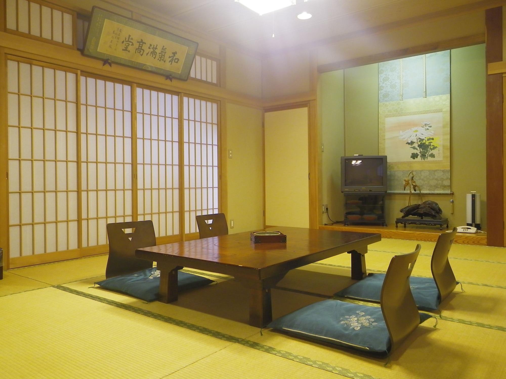 中央館　清水屋旅館 長野市 エクステリア 写真
