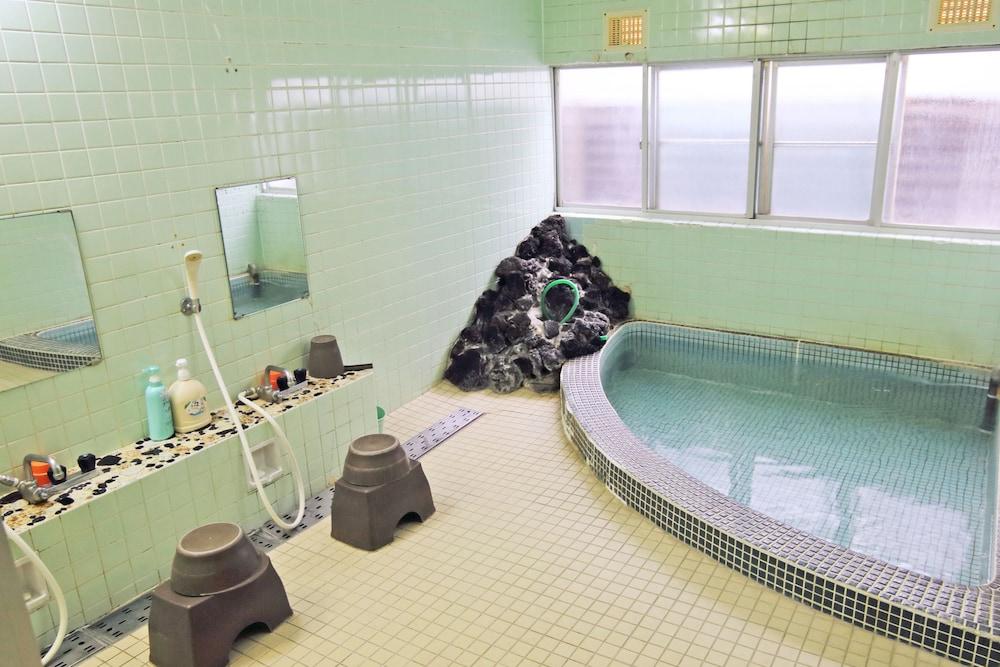 ホテル 中央館　清水屋旅館 長野市 エクステリア 写真