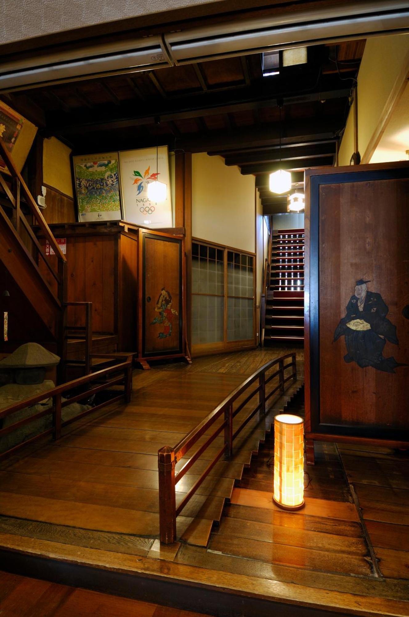 中央館　清水屋旅館 長野市 エクステリア 写真