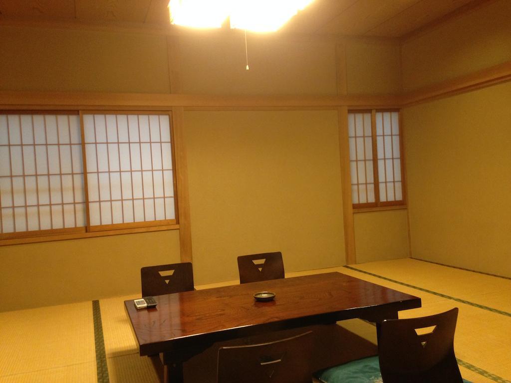 中央館　清水屋旅館 長野市 エクステリア 写真